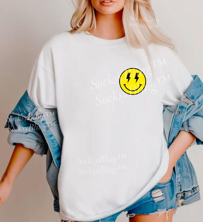 Smiley Face Shirt – Minimalist Streetwear Tee Graphic Tee for Men & Women